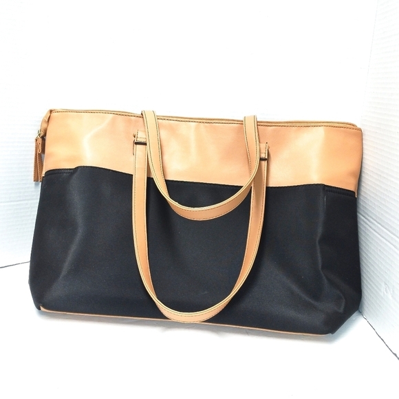 Laptop bag canvas tan and black Size: : 19" X 13" - Picture 1 of 4